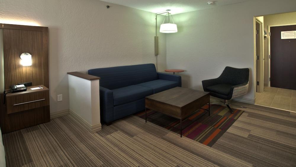 Holiday Inn Express & Suites Evansville North By Ihg Warrenton Luaran gambar