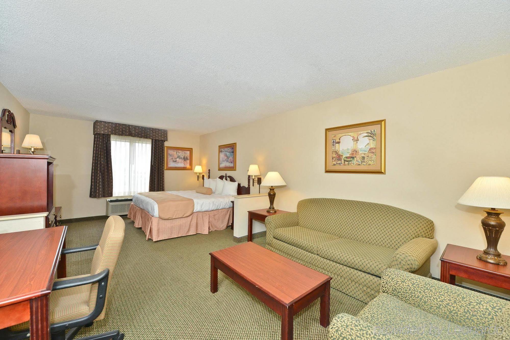 Holiday Inn Express & Suites Evansville North By Ihg Warrenton Luaran gambar