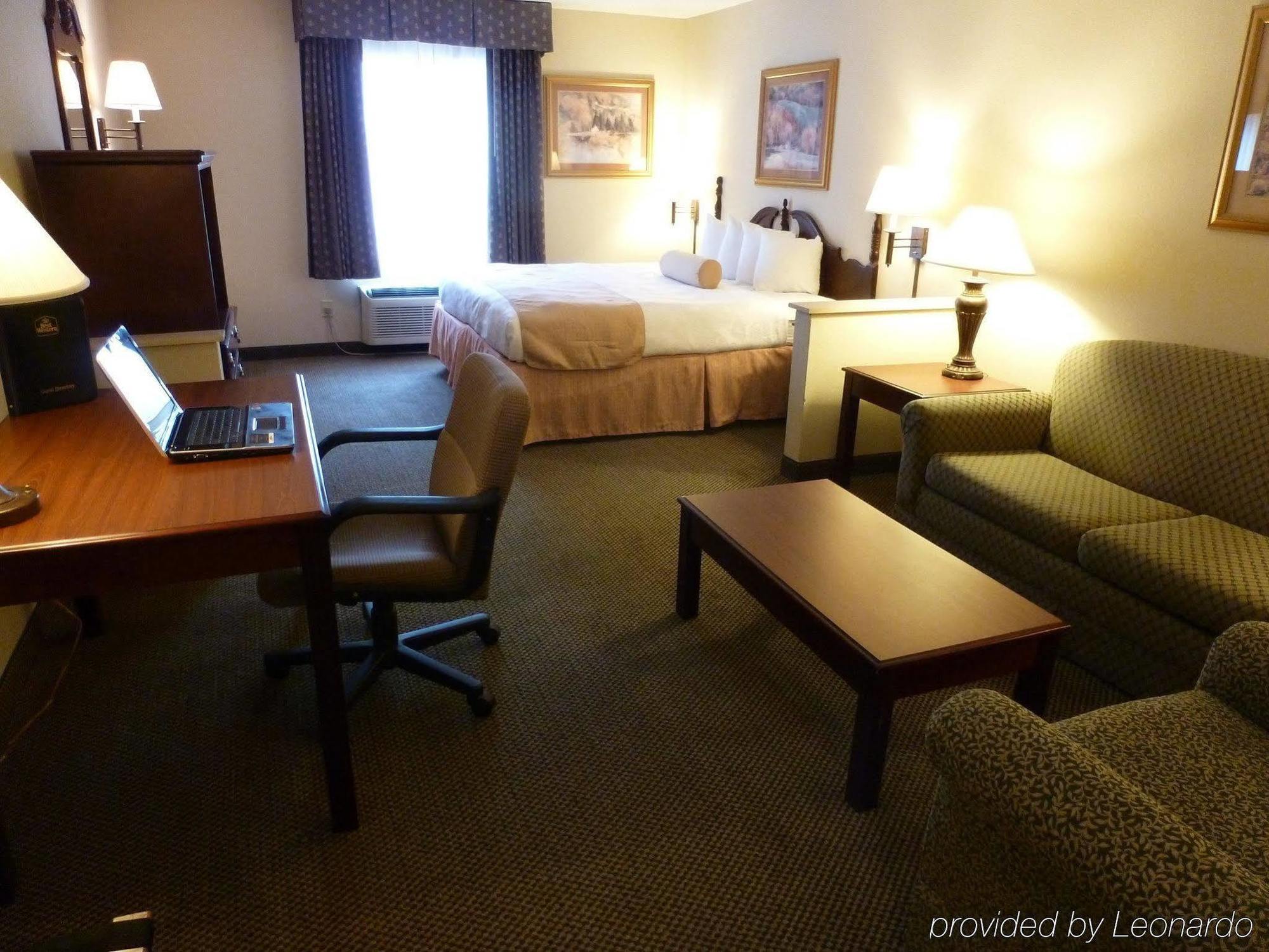 Holiday Inn Express & Suites Evansville North By Ihg Warrenton Bilik gambar