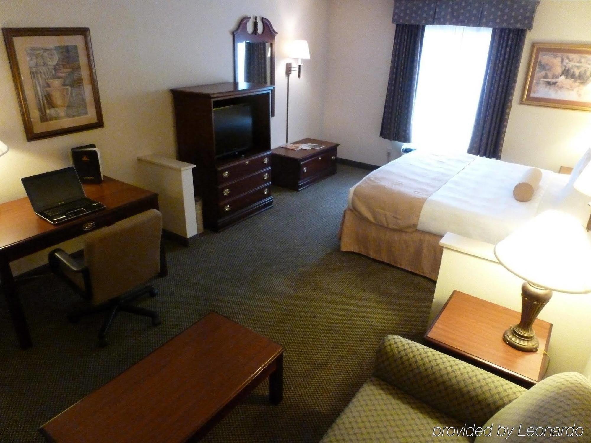 Holiday Inn Express & Suites Evansville North By Ihg Warrenton Bilik gambar